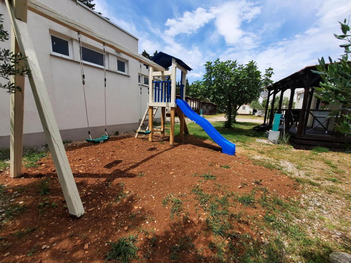 Hotel Kamp Rujno Starigrad Paklenica Zewnętrze zdjęcie